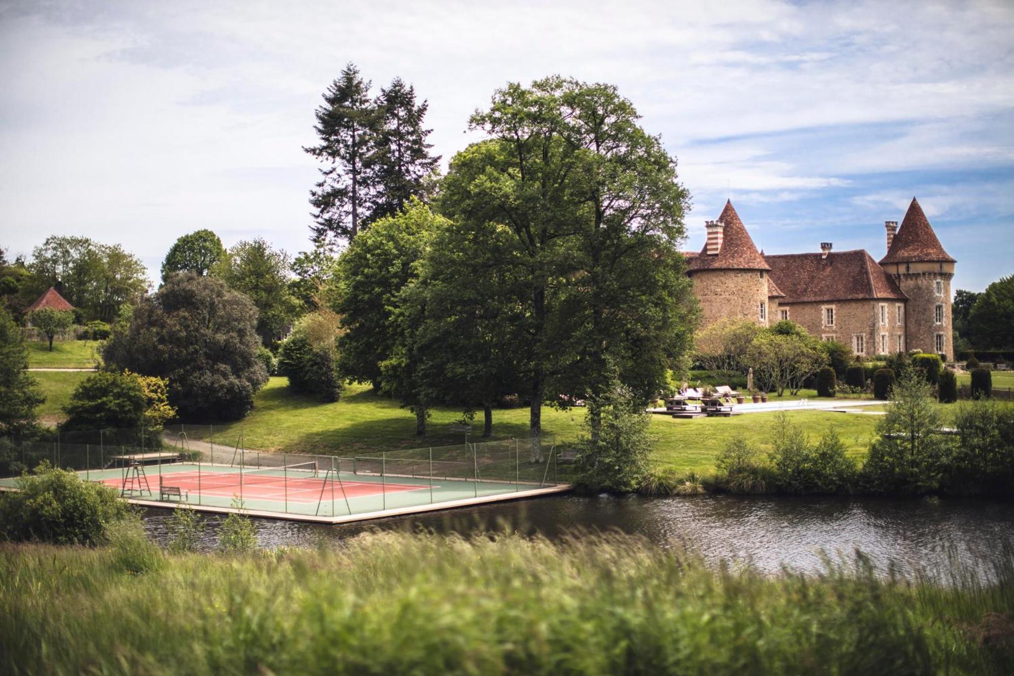 Hotel Domaine Des Etangs, Auberge Resorts Collection Massignac Exteriér fotografie